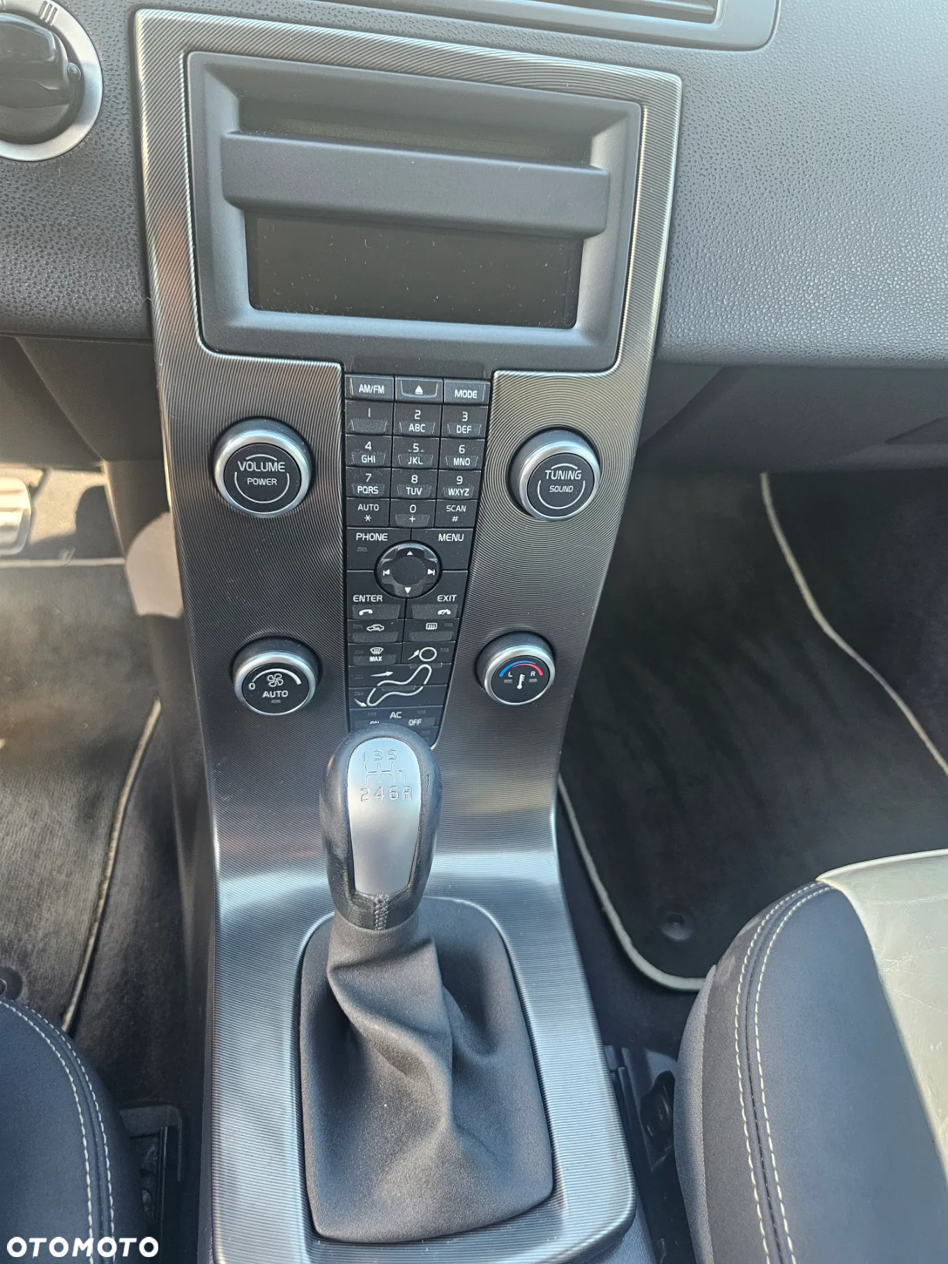 Volvo V50 DPF D3 RDesign Edition - 14