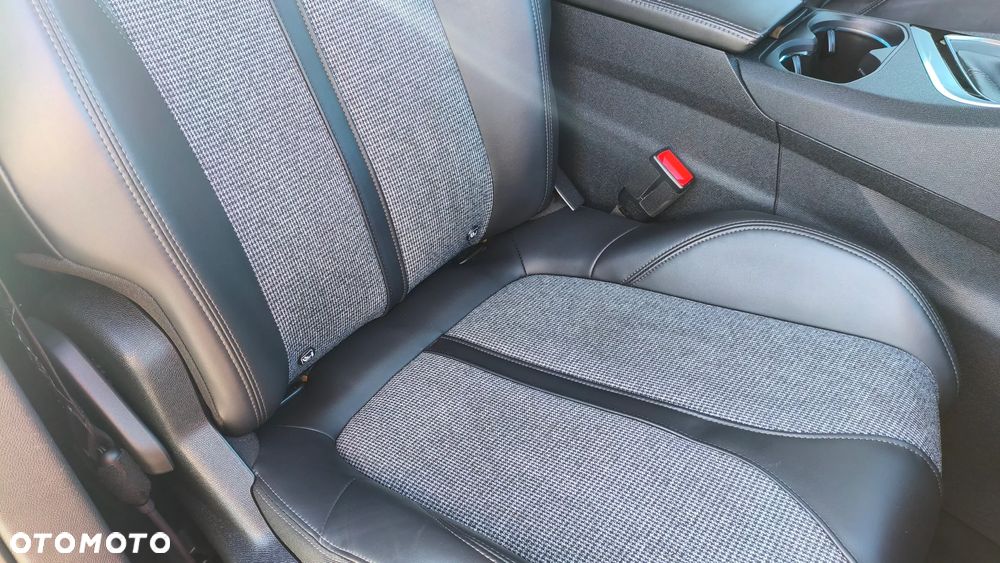 Peugeot 3008 BlueHDi 130 Stop & Start Allure - 36