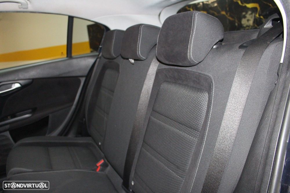 Fiat Tipo 1.3 M-Jet Lounge J17 - 40