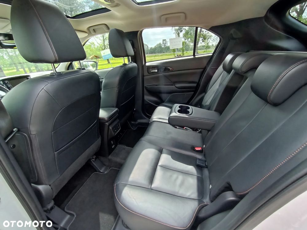 Mitsubishi Eclipse Cross - 23