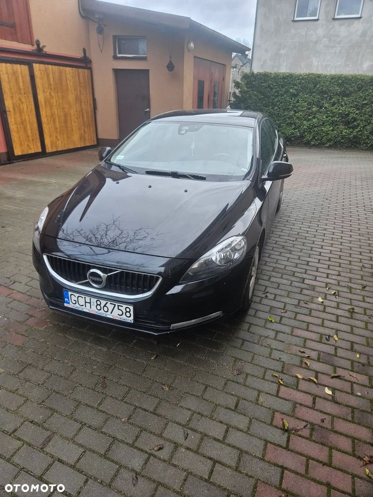 Volvo V40 D2 - 8