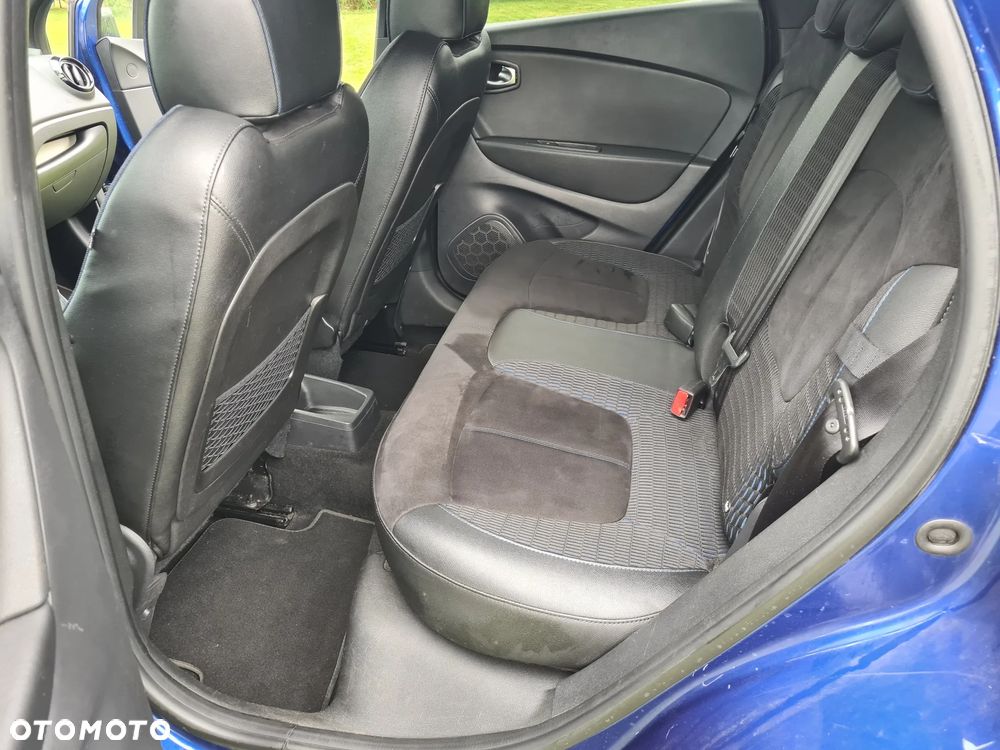 Renault Captur - 10