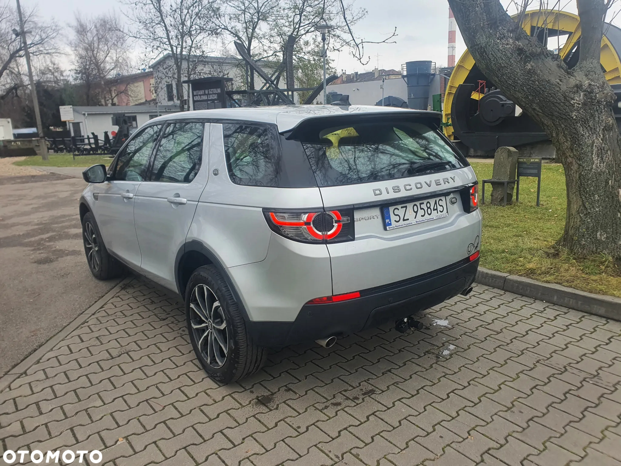 Land Rover Discovery Sport 2.0 TD4 Pure - 10
