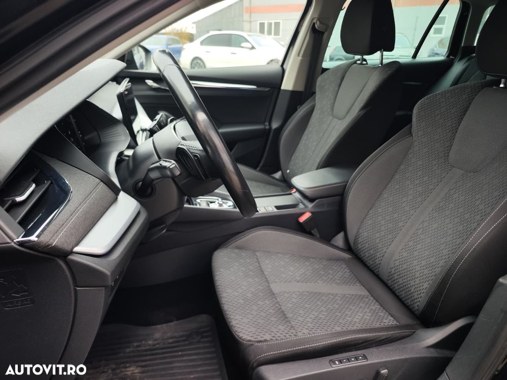 Skoda Octavia Combi Diesel 2.0 TDI Ambition - 11