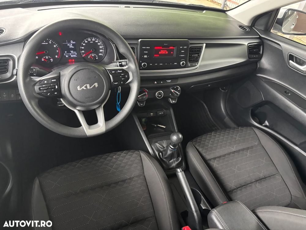 Kia Rio 1.2 MPI 5MT Urban - 12