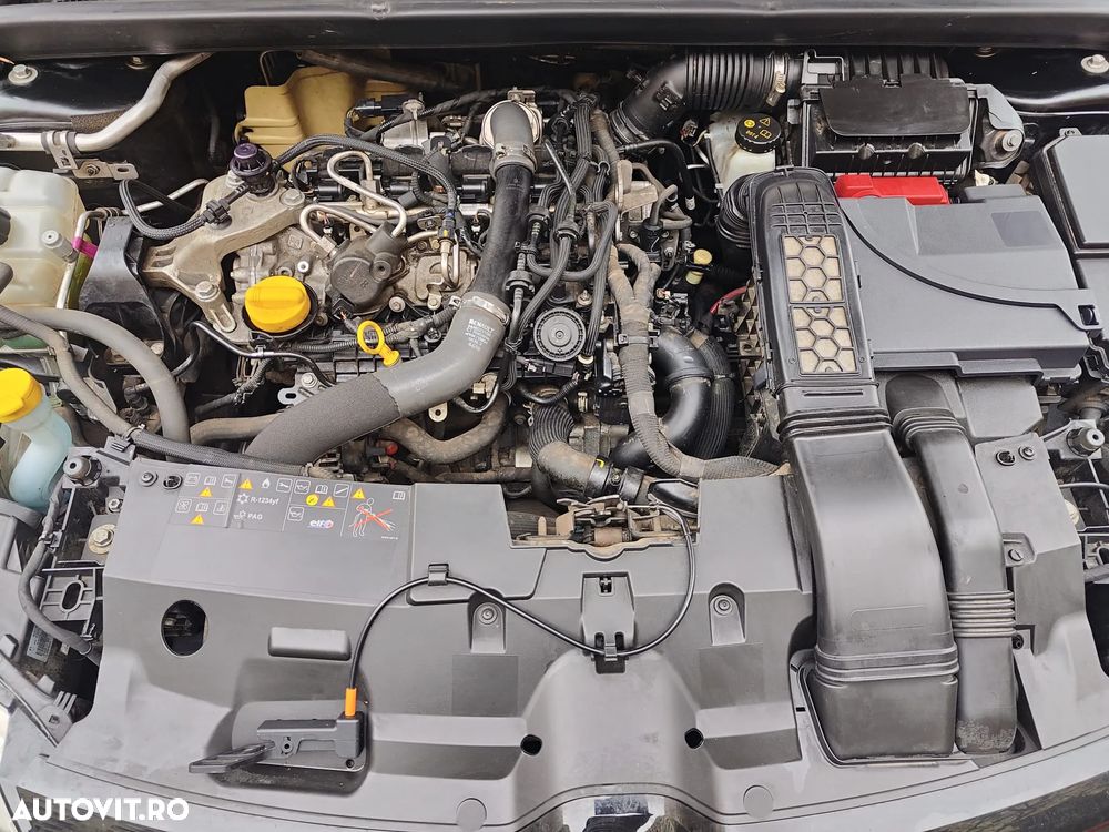 Renault Megane TCe 140 GPF BUSINESS EDITION - 11