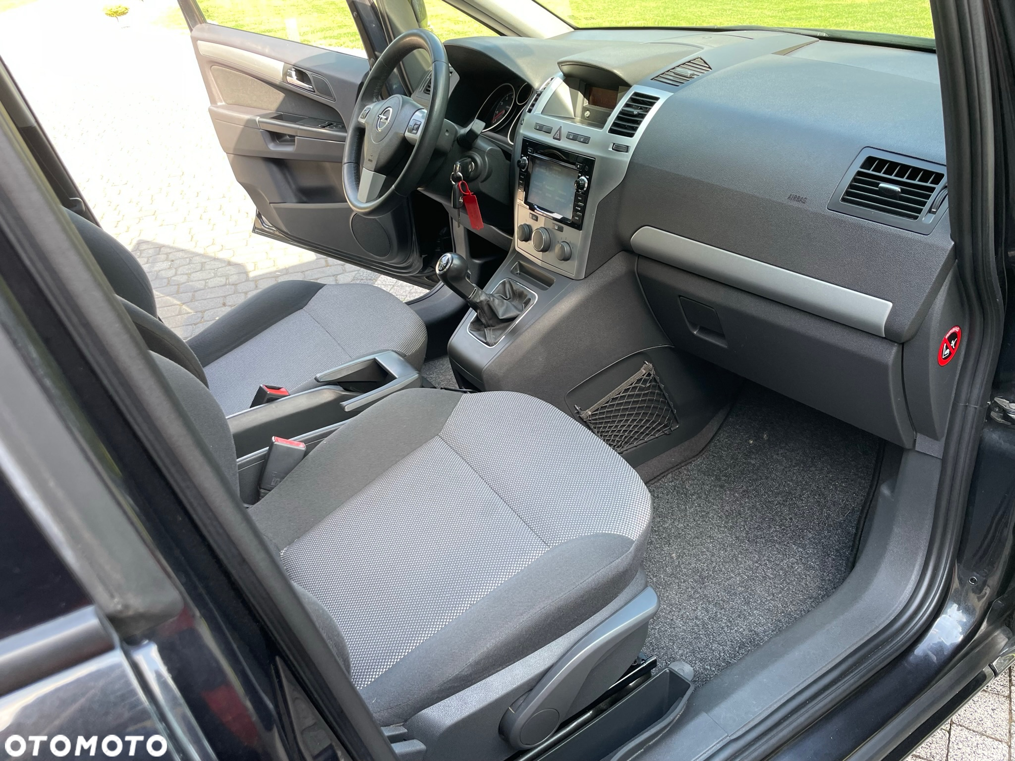 Opel Zafira 1.8 Catch me - 33