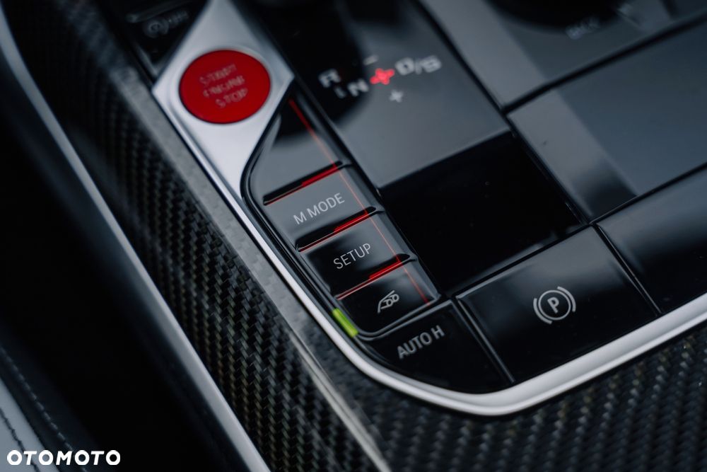 BMW M4 Competition M xDrive - 12