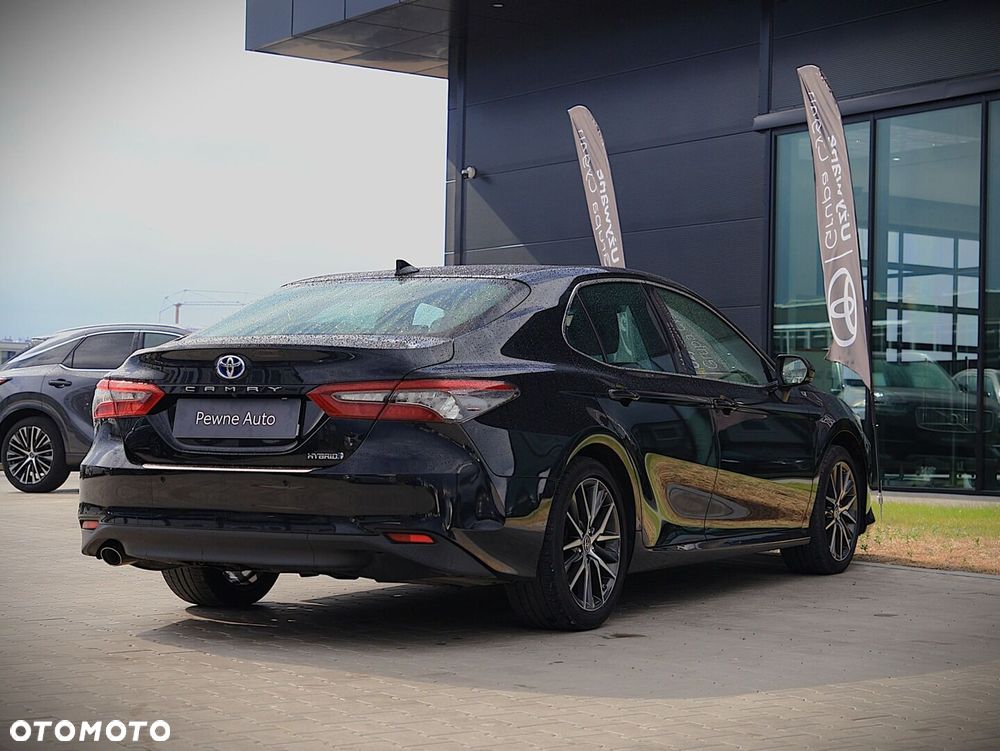 Toyota Camry 2.5 Hybrid Executive CVT - 6