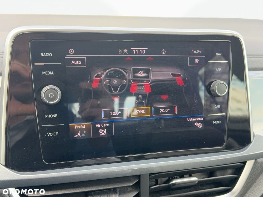 Volkswagen T-Roc - 32