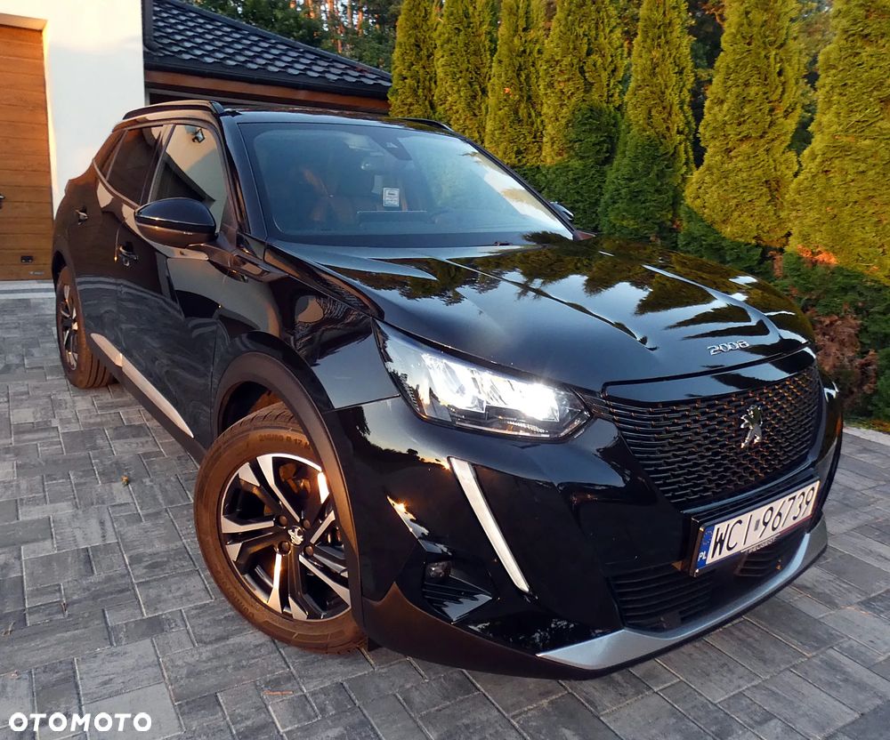Peugeot 2008 1.2 PureTech Allure S&S EAT8 - 3