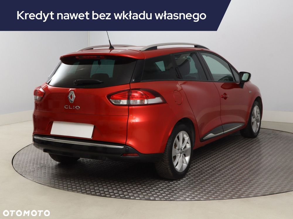 Renault Clio - 7