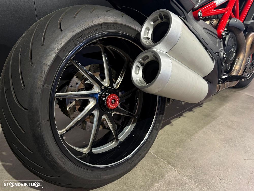 Ducati Diavel - 2