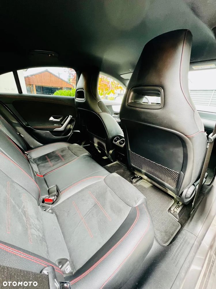 Mercedes-Benz CLA 200 AMG Line 7G-DCT - 4