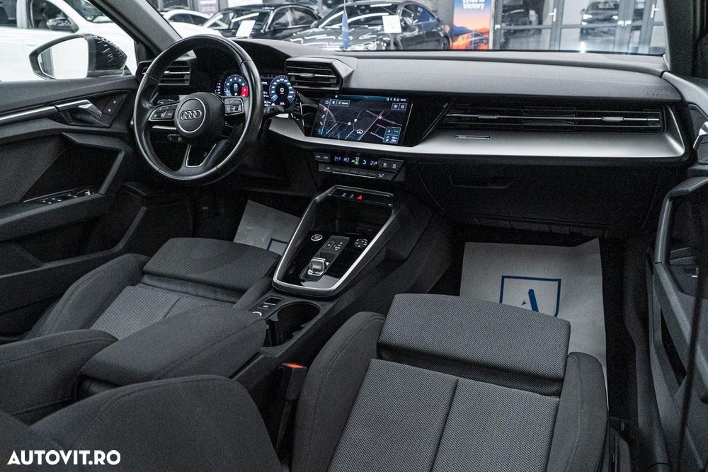 Audi A3 35 TFSI S tronic MHEV - 3