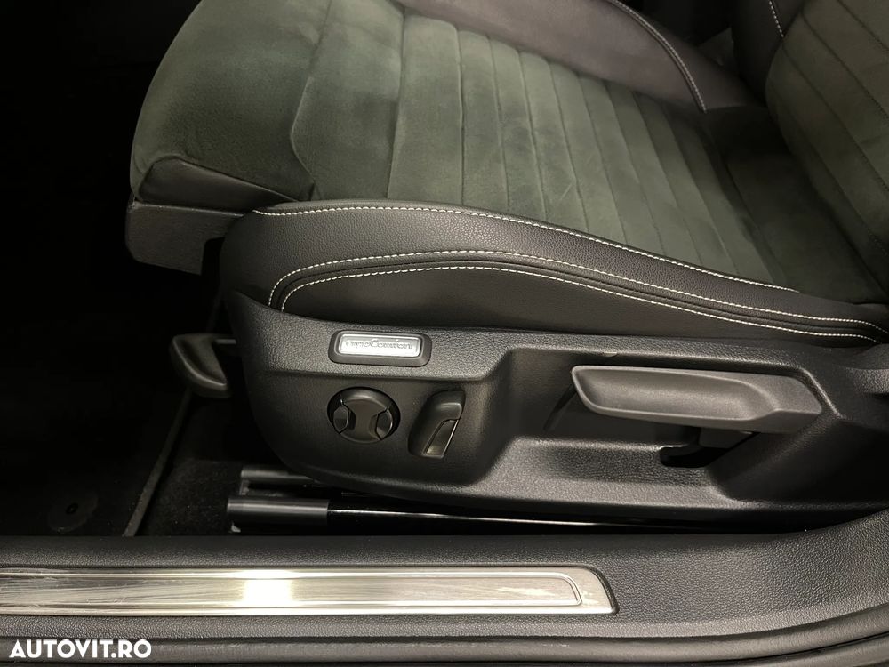 Volkswagen Passat 2.0 TDI DSG Highline - 23