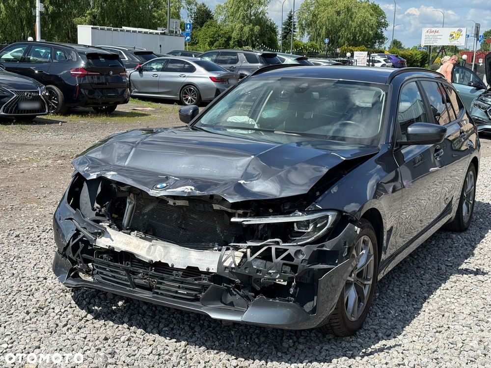 BMW Seria 3 318d MHEV Sport Line - 11