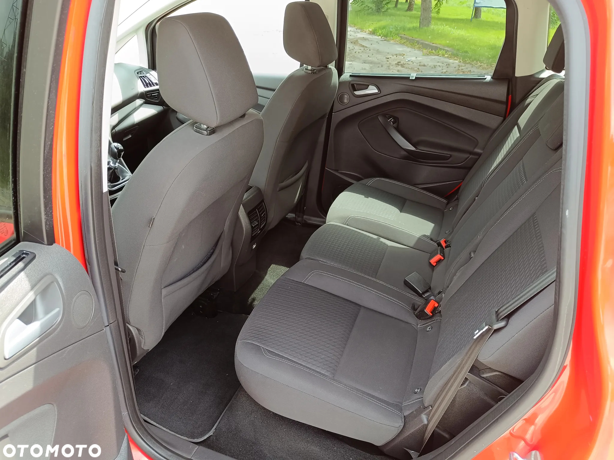 Ford C-MAX 1.5 TDCi Start-Stop-System Titanium - 14