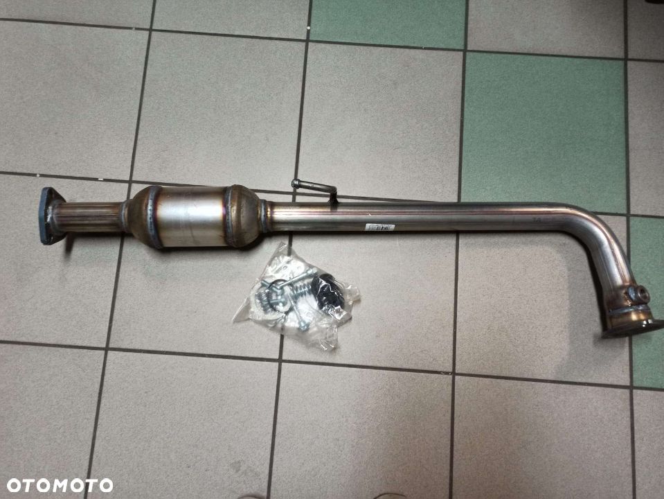 Katalizator EURO 4  HONDA CIVIC VII 1.4/1.6 02.01-09.05 - 3