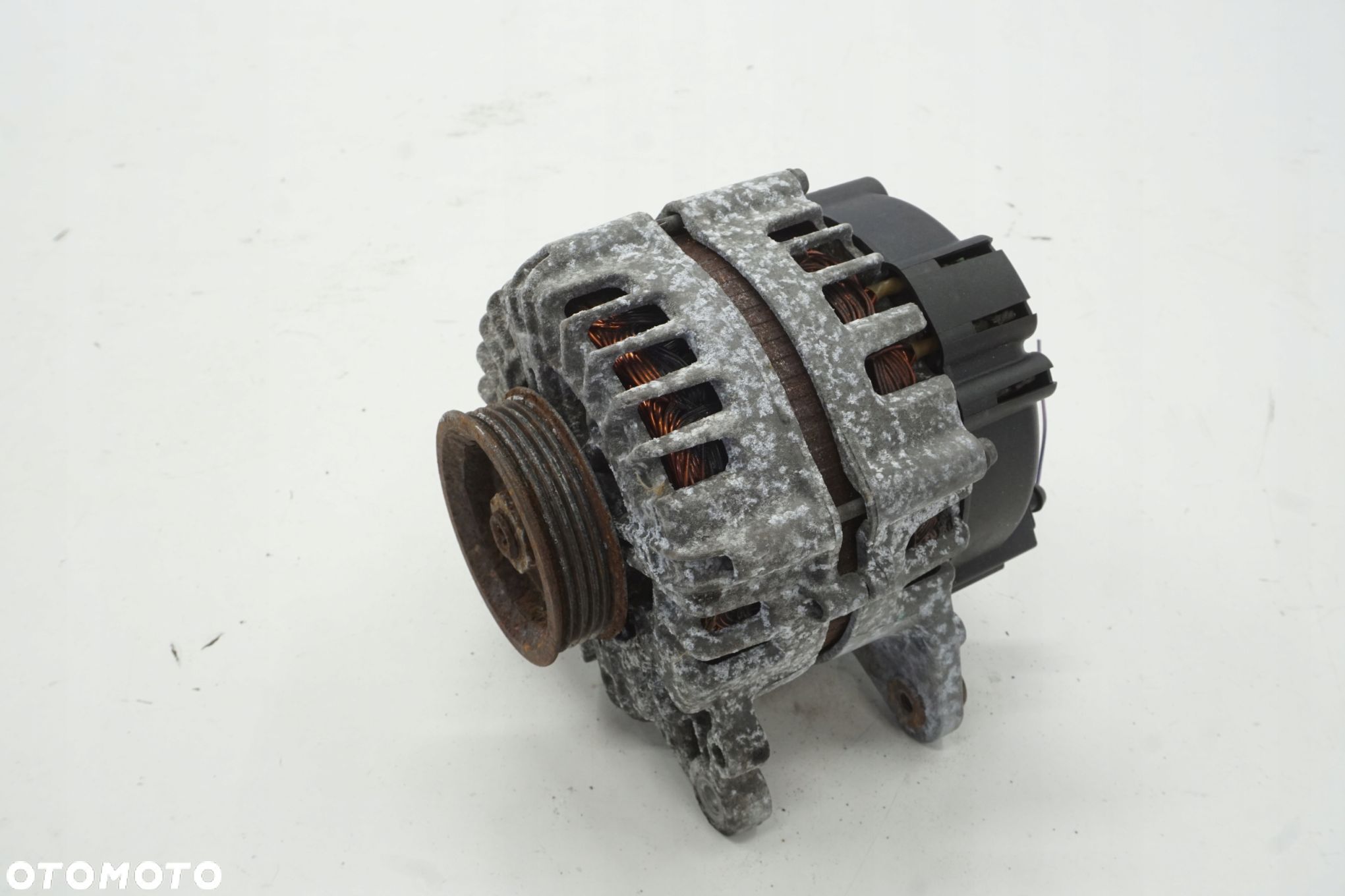 AUDI S4 B8 A5 8T ALTERNATOR 4.2 V8 079903015F - 1