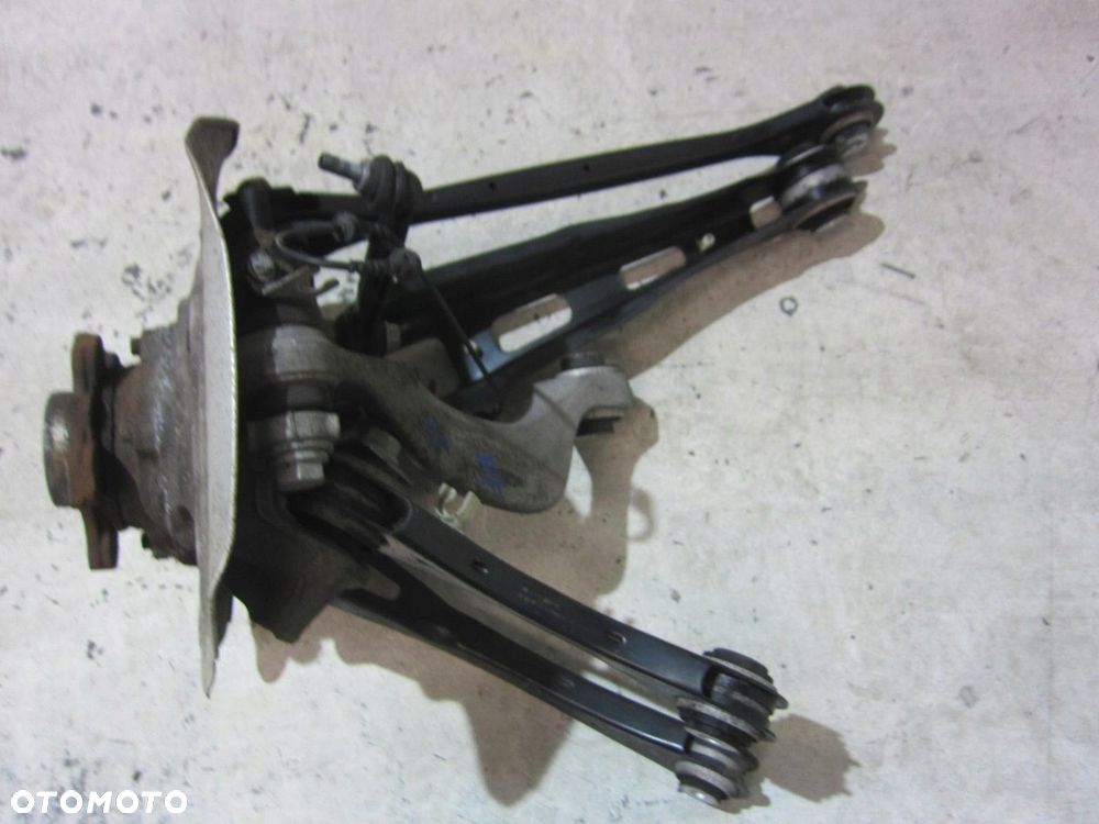 BMW X3 G01 ZWROTNICA TYLNA PRAWA WAHACZ 6871030 ZAWIESZENIE 33306871028 - 3