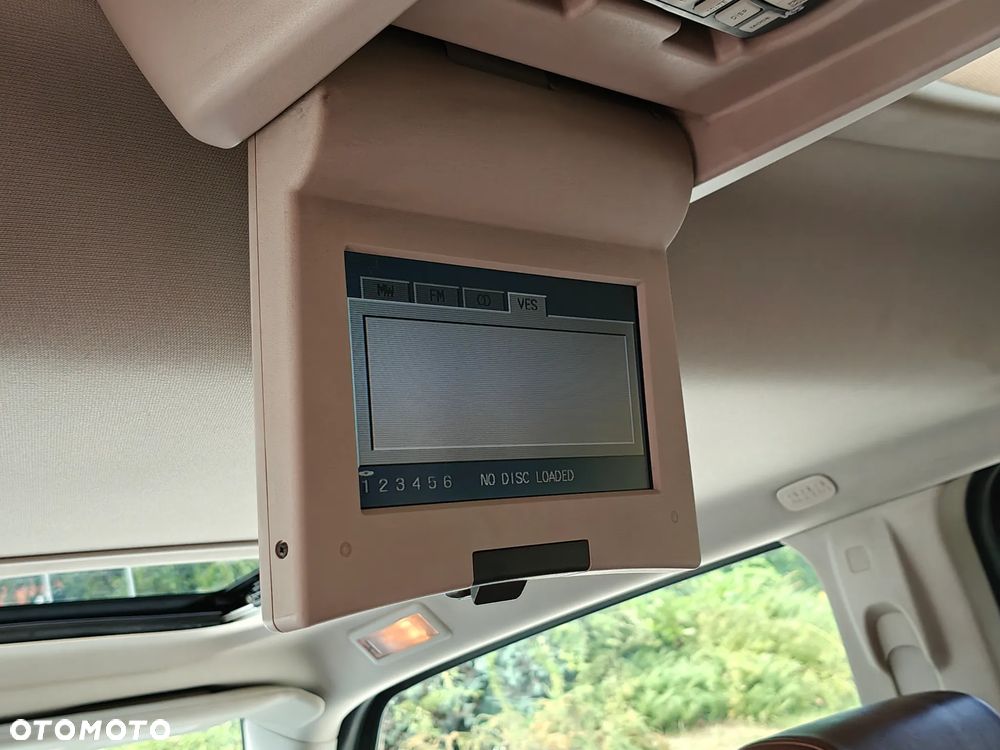 Jeep Commander 3.0 CRD Limited - 31