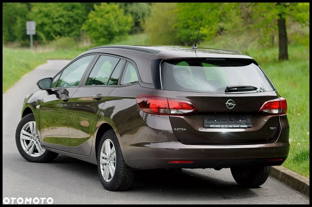 Opel Astra - 20