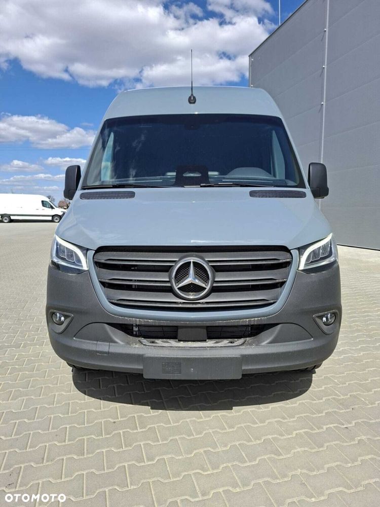 Mercedes-Benz Sprinter 317 CDI - 4