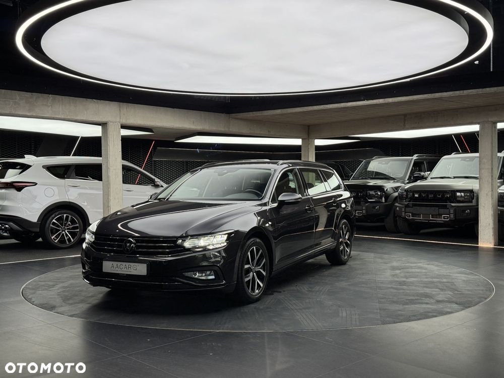 Volkswagen Passat Variant - 2