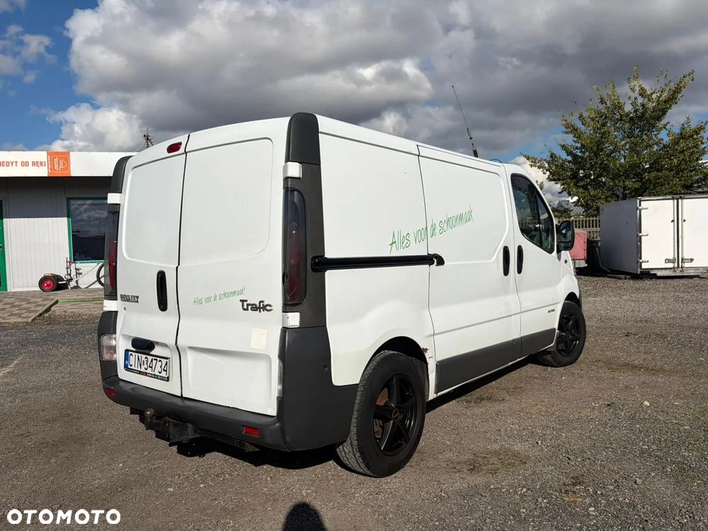 Renault TRAFIC - 4
