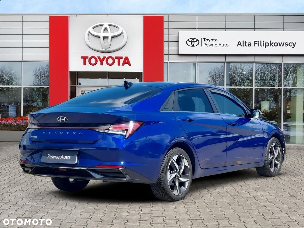 Hyundai Elantra 1.6 Smart CVT - 2