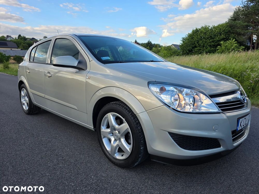 Opel Astra 1.4 Enjoy - 29