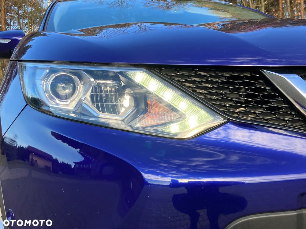 Nissan Qashqai 1.2 DIG-T N-Connecta EU6 - 17