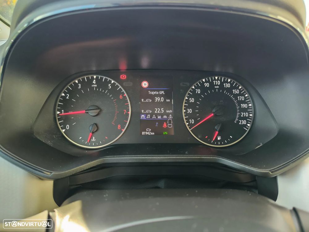 Renault Clio 1.0 TCe Limited Bi-Fuel - 13