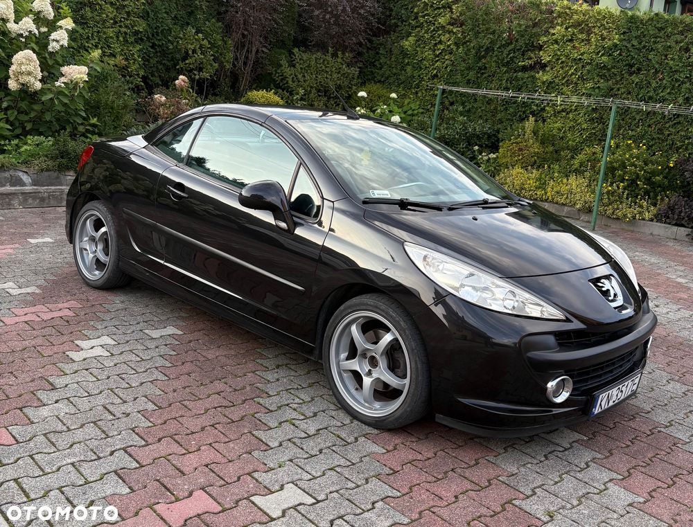 Peugeot 207 CC - 1