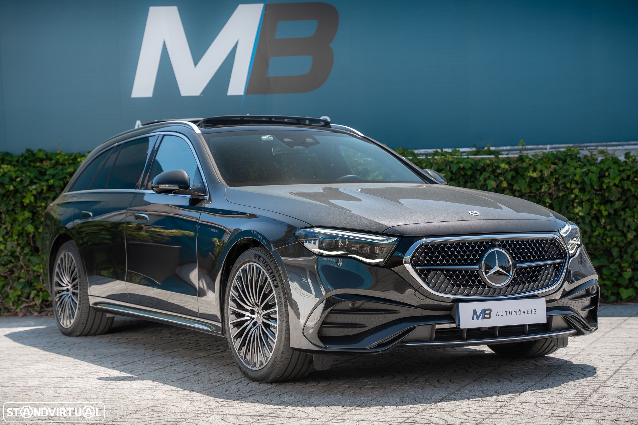 Mercedes-Benz E 300 de AMG Line - 1