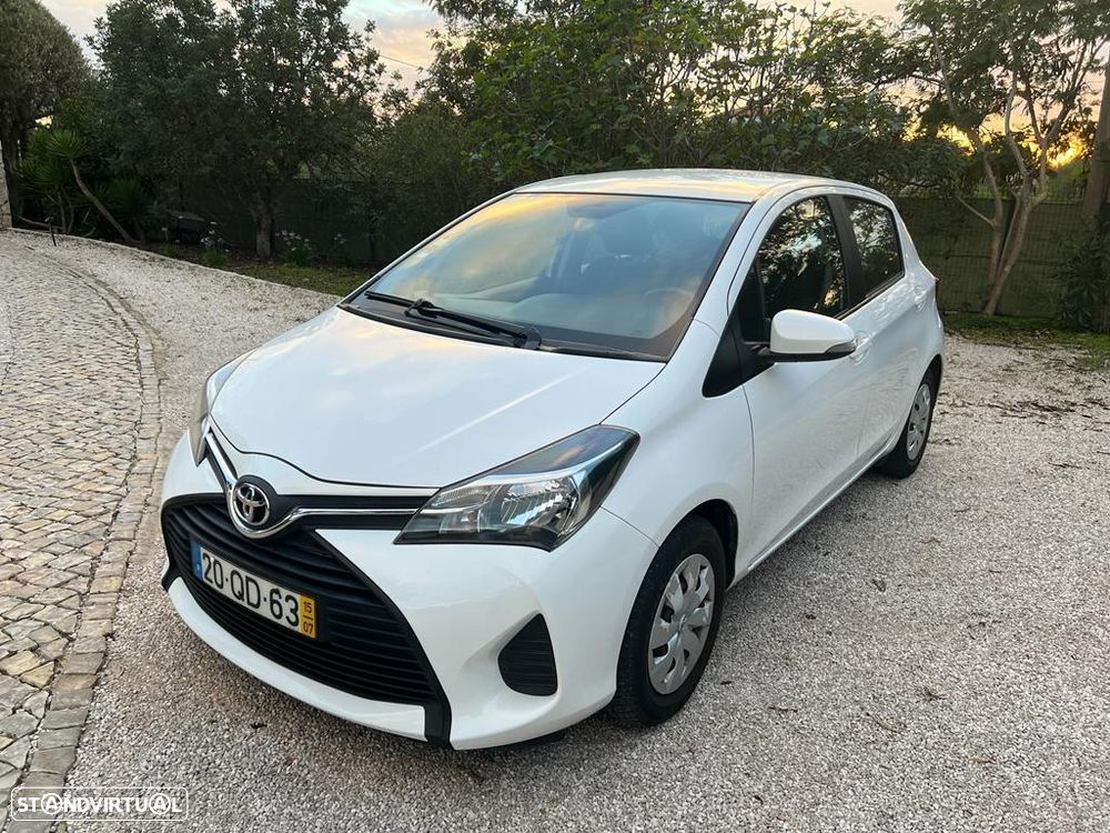 Toyota Yaris 1.0 VVT-i Comfort +PS Style +P.Techno - 1