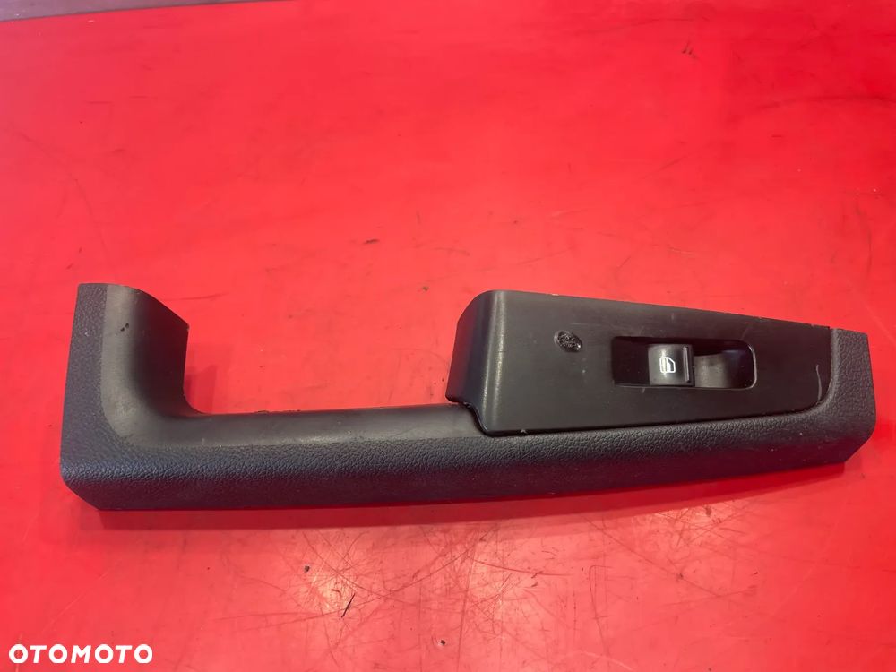PRZEŁĄCZNIK SZYB LEWY TYŁ SKODA SUPERB 2 - 1