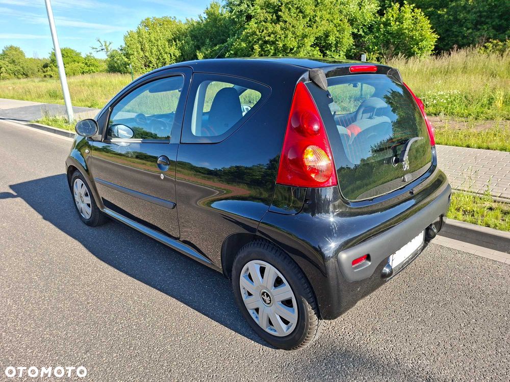 Peugeot 107 - 1