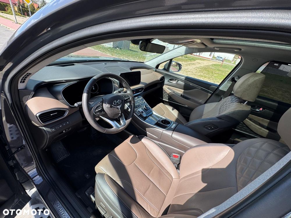 Hyundai Santa Fe 1.6 HEV 4WD SEVEN Signature - 29