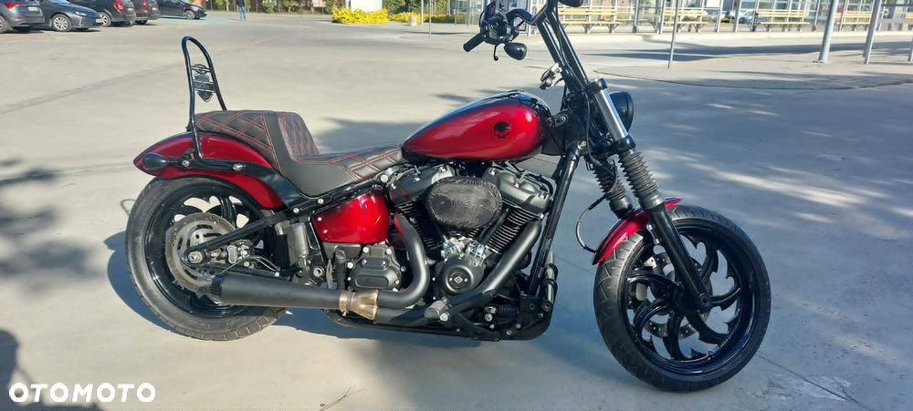 Harley-Davidson Softail Street Bob - 39