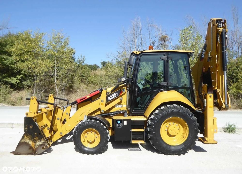 Caterpillar 432 F2 4-cylindrowy - 1