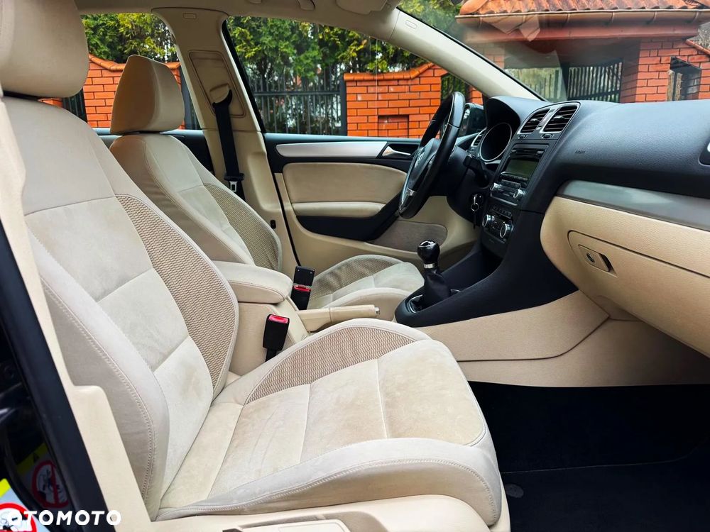 Volkswagen Golf 1.4 TSI Highline - 33