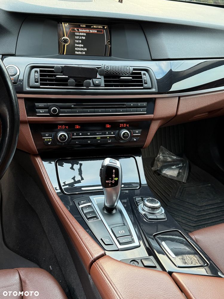 BMW Seria 5 520d - 13