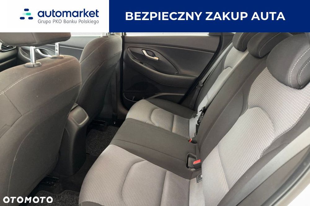 Hyundai i30 1.4 Classic + - 8