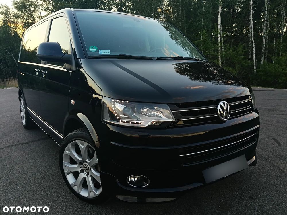 Volkswagen Multivan - 1