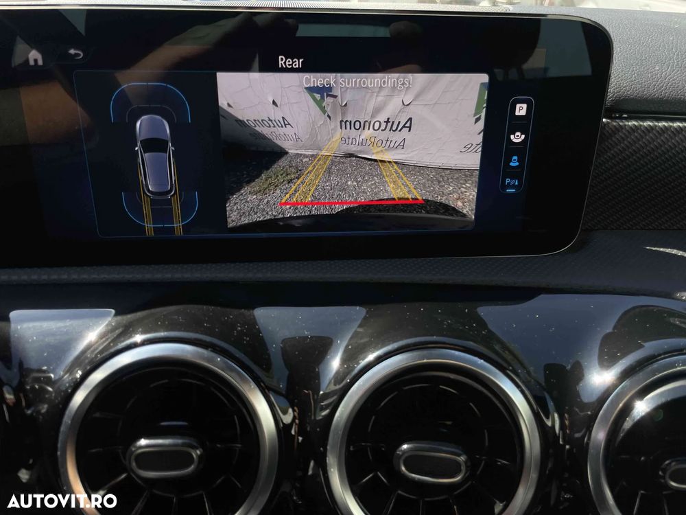 Mercedes-Benz A - 17