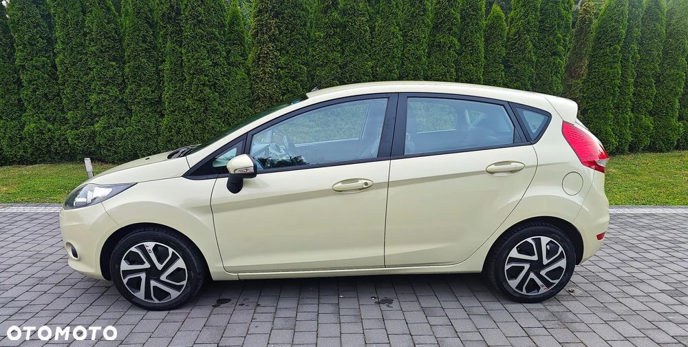 Ford Fiesta 1.25 SYNC Edition - 10
