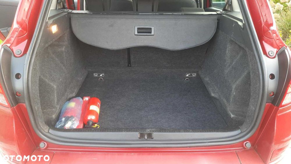 Renault Clio - 6