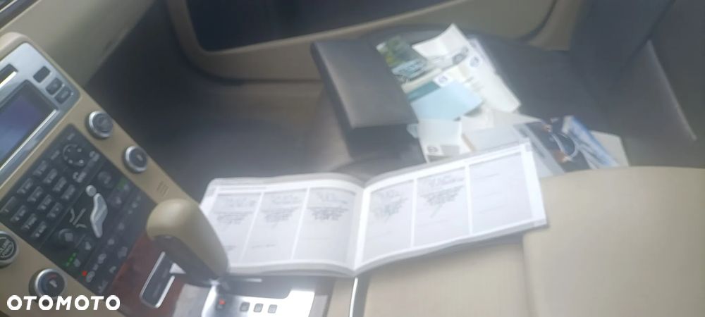 Volvo XC 70 - 13